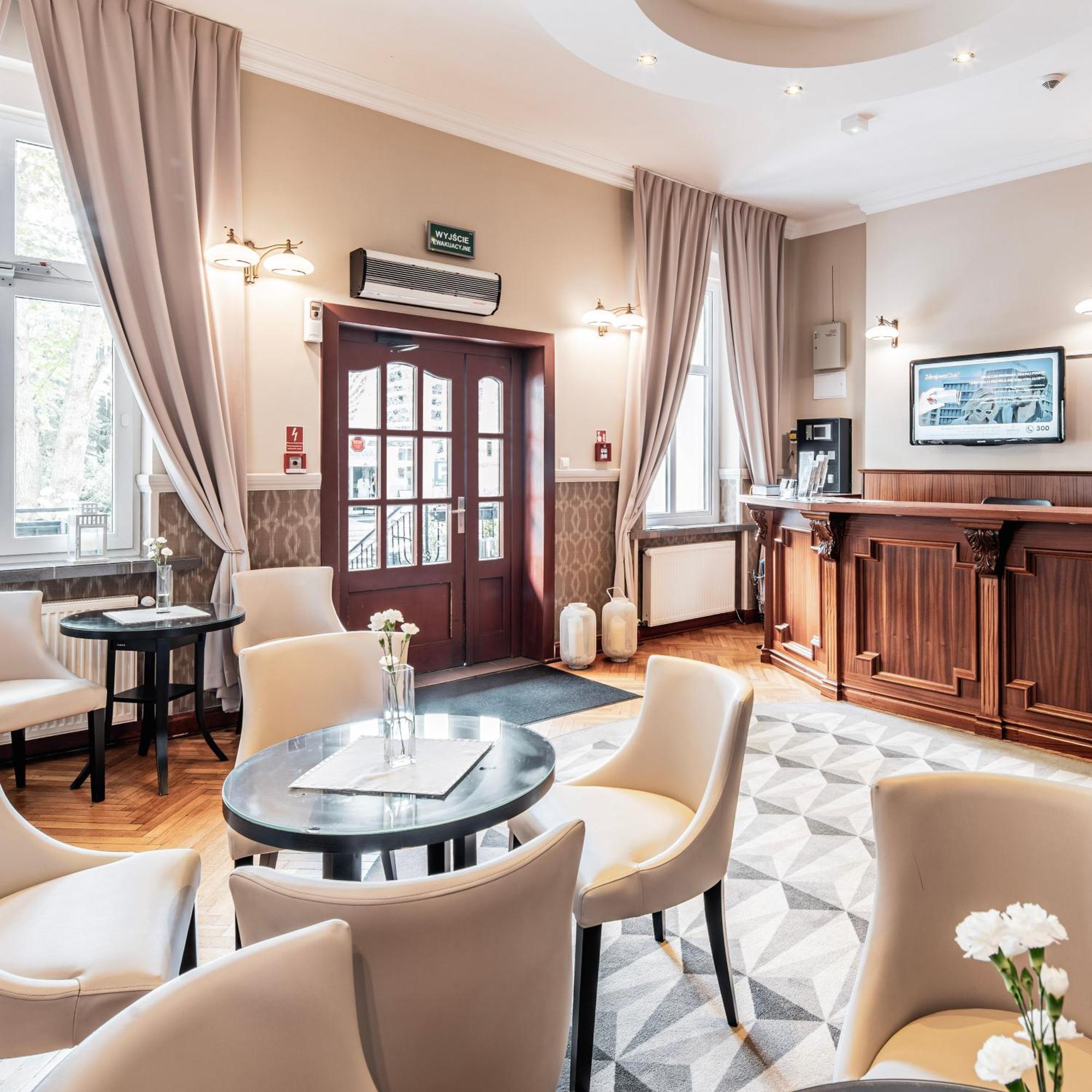 Jantar Hotel & Spa By Zdrojowa Kolobrzeg Ngoại thất bức ảnh
