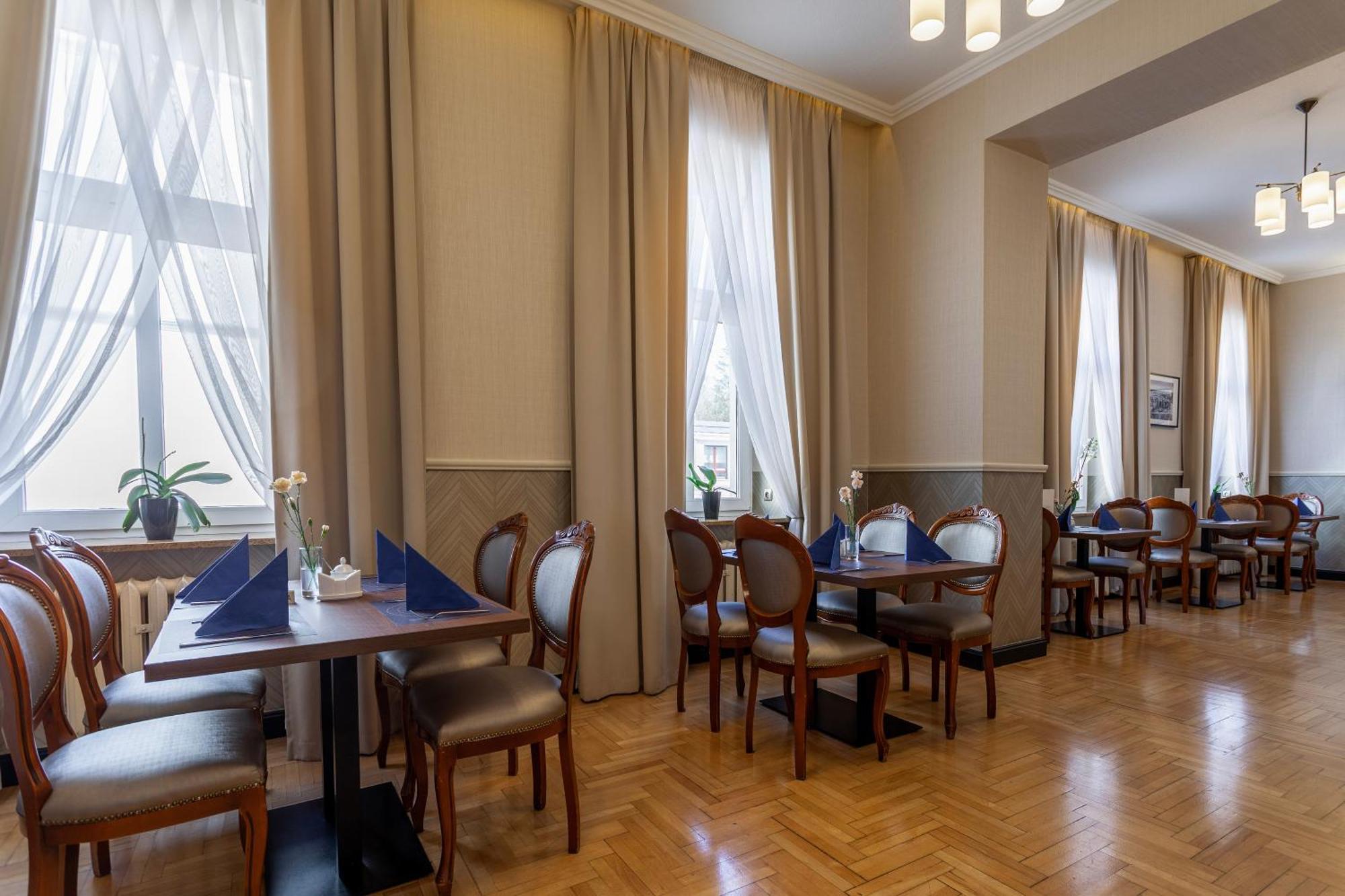 Jantar Hotel & Spa By Zdrojowa Kolobrzeg Ngoại thất bức ảnh