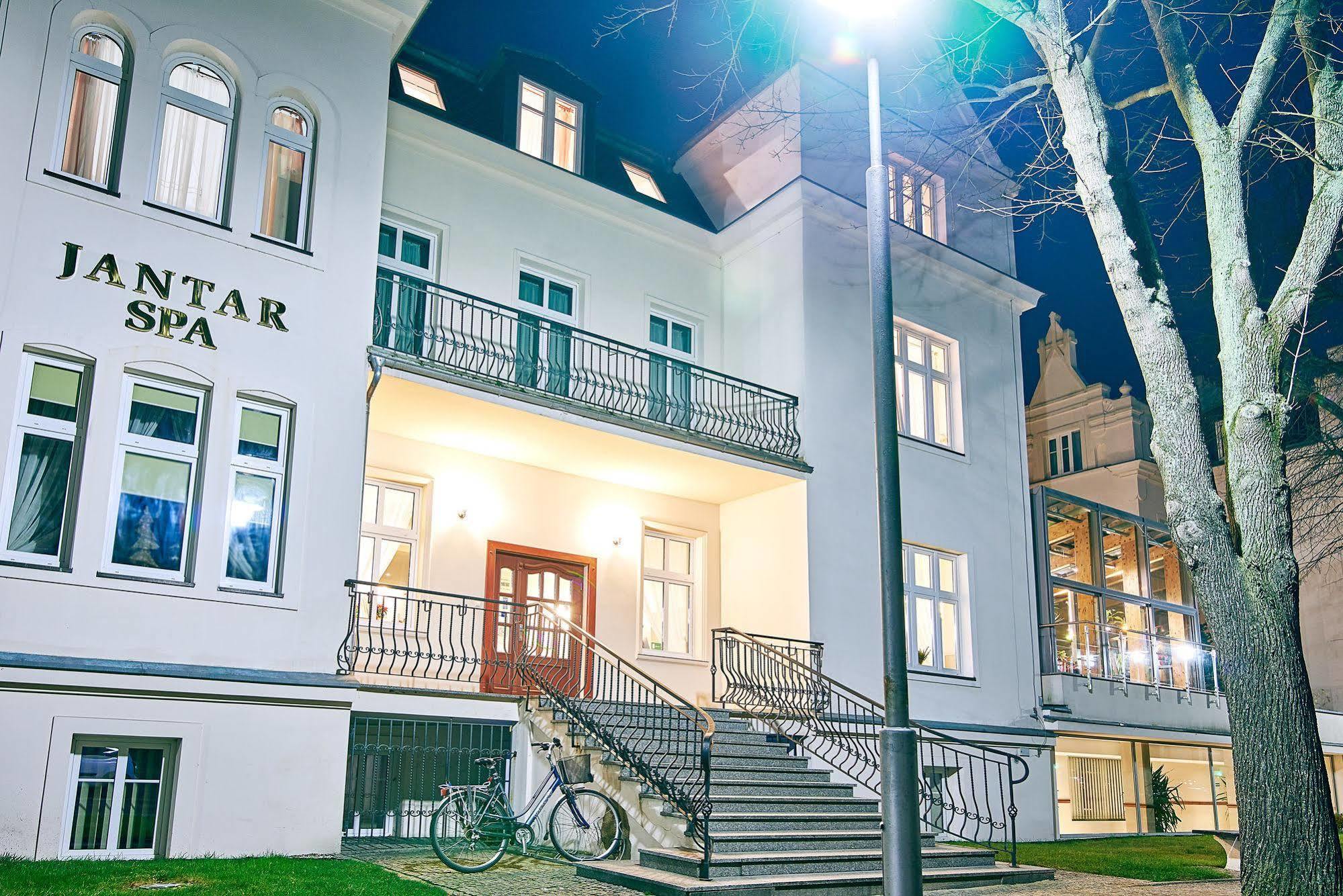 Jantar Hotel & Spa By Zdrojowa Kolobrzeg Ngoại thất bức ảnh