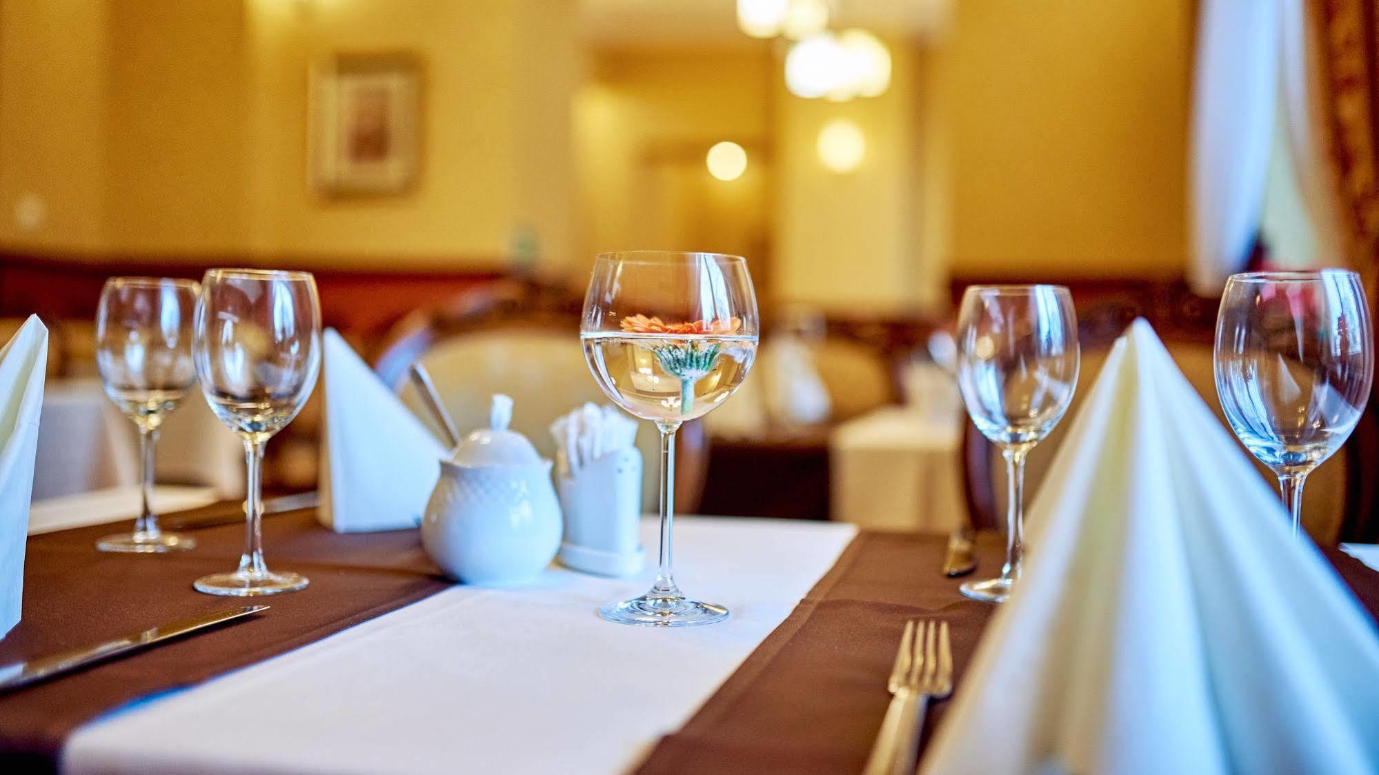 Jantar Hotel & Spa By Zdrojowa Kolobrzeg Ngoại thất bức ảnh